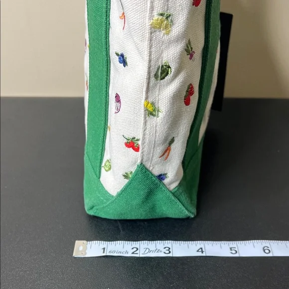 Madden Girl | Farmers Market Veggie Mini Tote w/ Matching Wallet & Hair Fun 🍅🥕🌽 - Picture 17 of 17